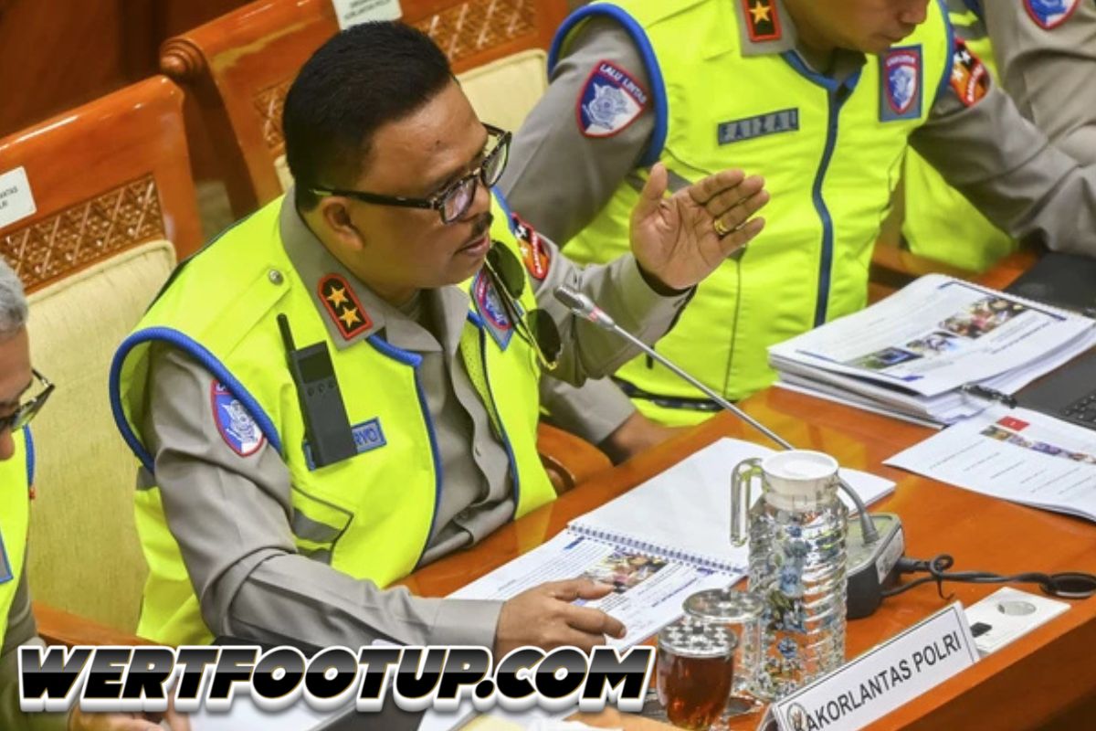 Kakorlantas Mau Masyarakat Bayar Pajak Kendaraan-SIM Semudah Beli Pulsa